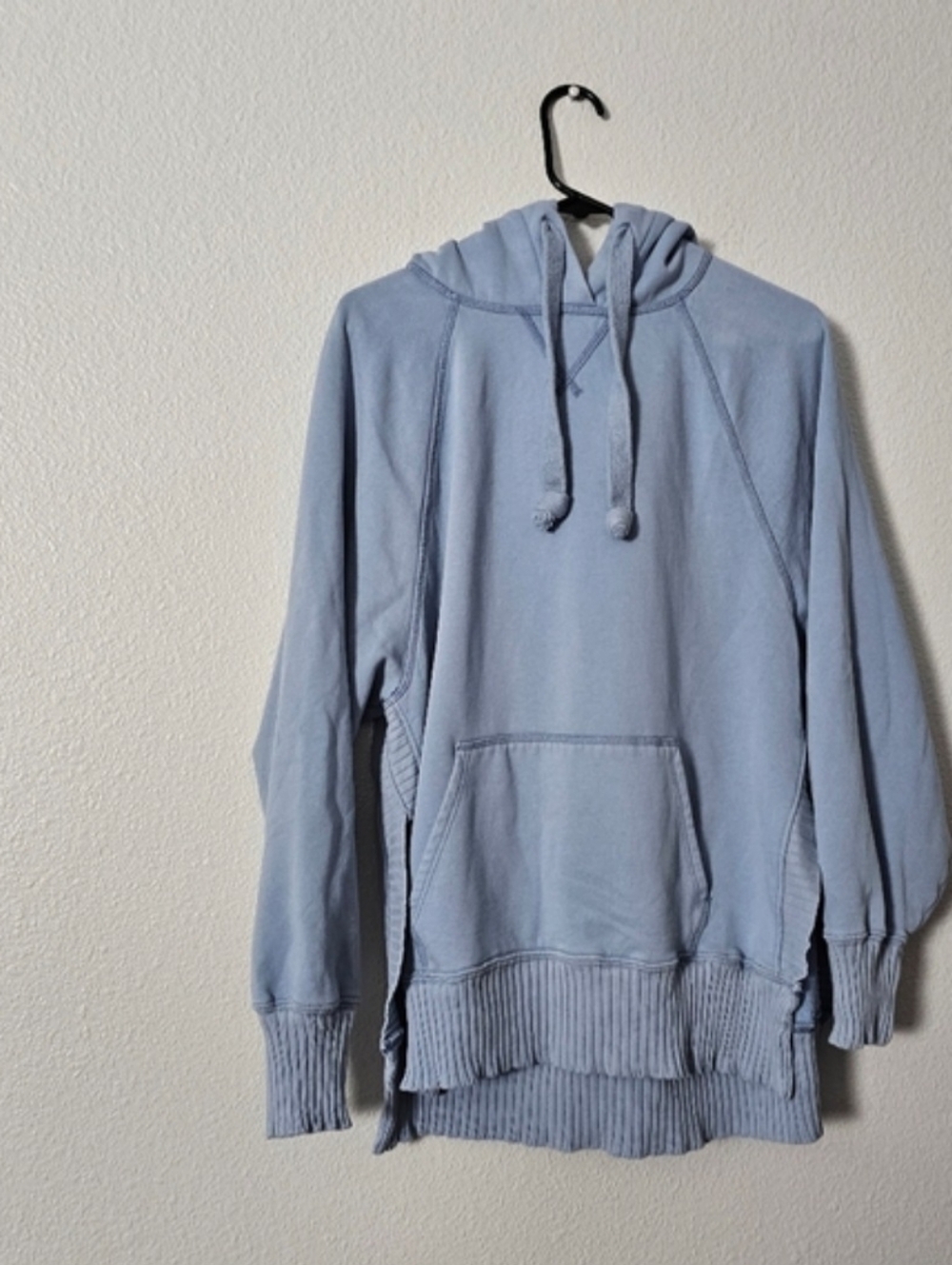 Light Blue Hooded Pullover Sweater Sz M
